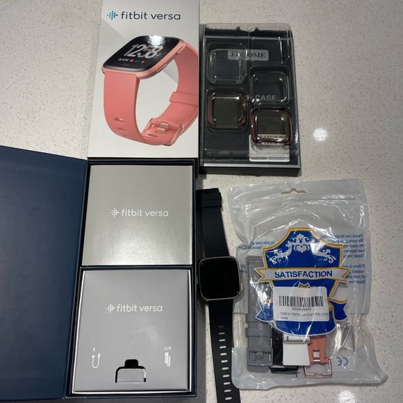 SOLD FITBIT VERSA WATCH - Picture 1 of 4